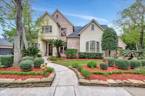 4522 Amble Oak Ct, Houston, TX 77059