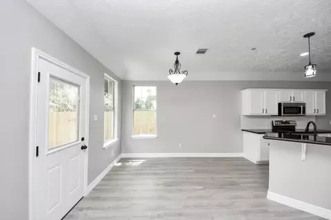 Other - 1105 E Kyle Rd, Clute, TX 77531 photo 1 of 7