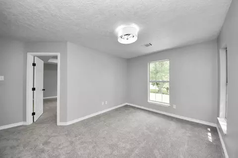 Bedroom - 1105 E Kyle Rd, Clute, TX 77531 photo 2 of 8