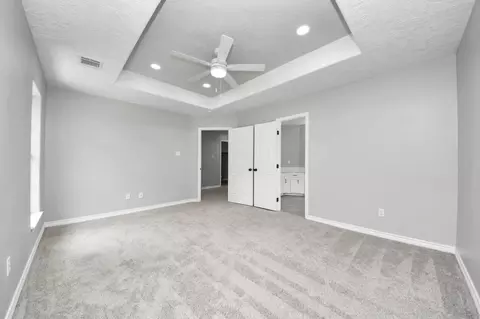 Bedroom - 1105 E Kyle Rd, Clute, TX 77531 photo 4 of 8