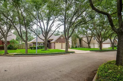 15311 Truslow Point Ln, Sugar Land, TX 77478
