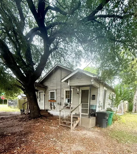 2714 Gray St, Houston, TX 77004