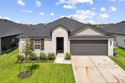 7510 Carson Ct, Rosharon, TX 77583