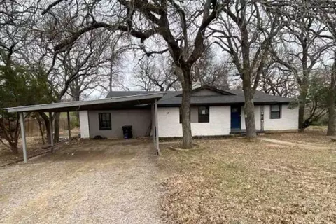 3688 N Oak Ave, Mineral Wells, TX 76067