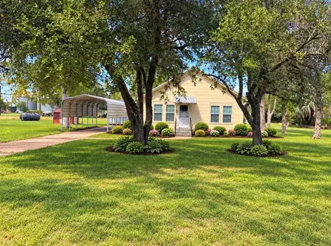 1463 County Road 115, Garwood, TX 77442
