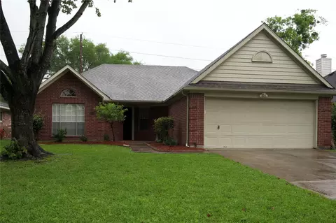 16514 Camino Del Sol Dr, Houston, TX 77083