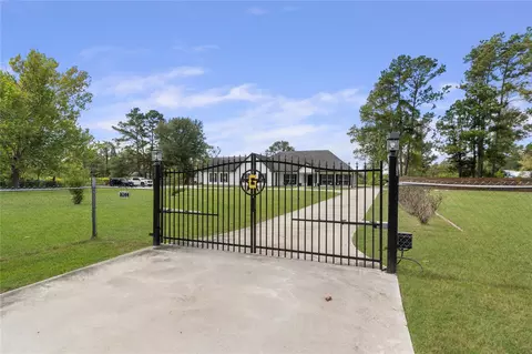 Exterior - 16144 Firetower Rd, Conroe, TX 77306 photo 6 of 7