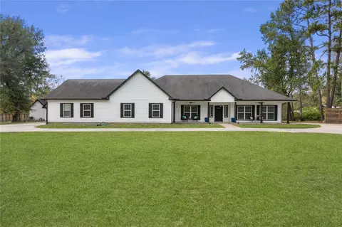 Exterior - 16144 Firetower Rd, Conroe, TX 77306 photo 5 of 7