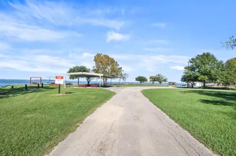 Exterior - 310 Cove Loop, Coldspring, TX 77331 photo 12 of 13