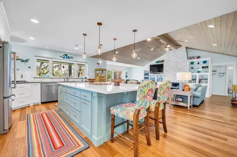 Kitchen - 310 Cove Loop, Coldspring, TX 77331 photo 4 of 6