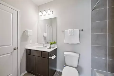 Bath - 3212 Bright Maple Dr, Spring, TX 77386 photo 2 of 4