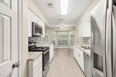 Kitchen - 3 Flint St, Conroe, TX 77301 photo 2 of 2