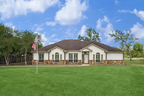 1091 Caney Trail Dr, Wharton, TX 77488