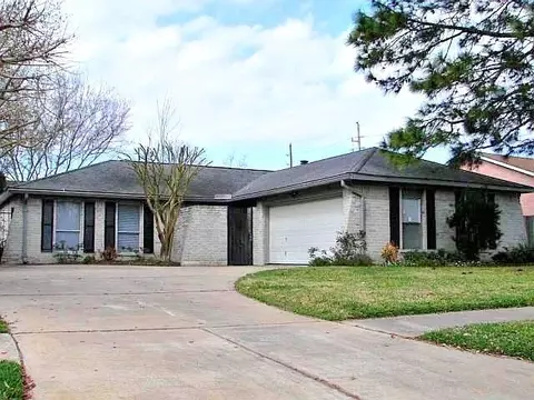 310 Gentilly Dr, Katy, TX 77450