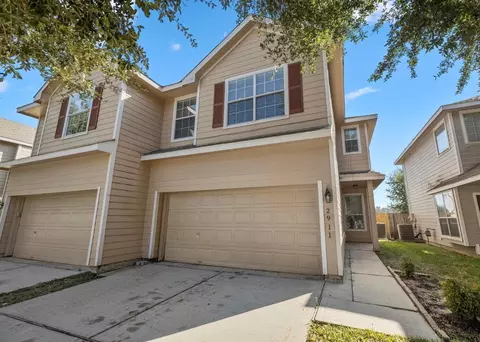 2911 Hackamore Hollow Ln, Houston, TX 77014