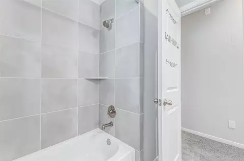 Bath - 2806 Kingly Pine Trl, Conroe, TX 77385 photo 12 of 12