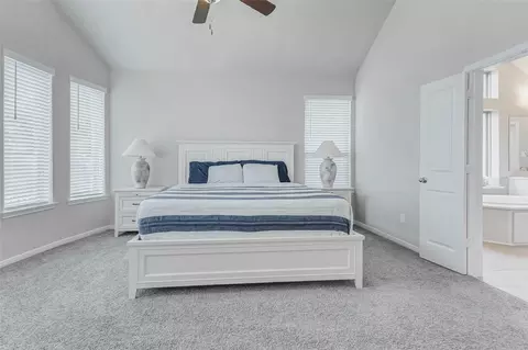 Bedroom - 2806 Kingly Pine Trl, Conroe, TX 77385 photo 3 of 11