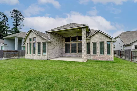 Exterior - 2806 Kingly Pine Trl, Conroe, TX 77385 photo 8 of 12