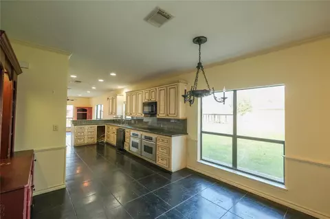 Kitchen - 63 Lakeway Dr, Trinity, TX 75862 photo 2 of 4