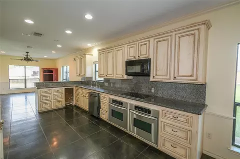 Kitchen - 63 Lakeway Dr, Trinity, TX 75862 photo 1 of 4