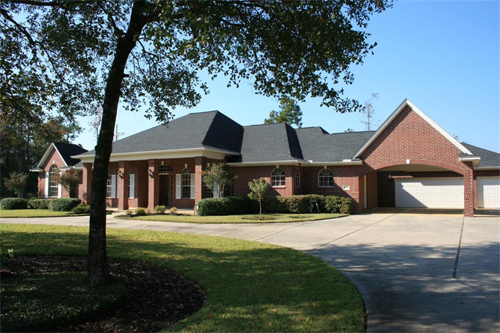 10231 Fairview Dr, Conroe, TX 77385 photo 1