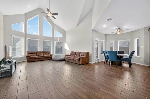 1122 Vidalia Onion Dr, Richmond, TX 77406