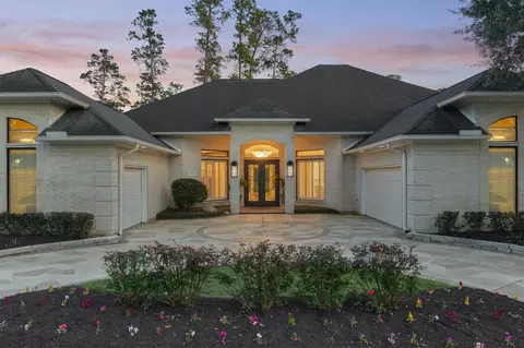6515 Sussex Ct, Spring, TX 77389