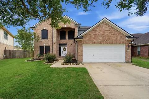 5330 Chasewood Dr, Bacliff, TX 77518