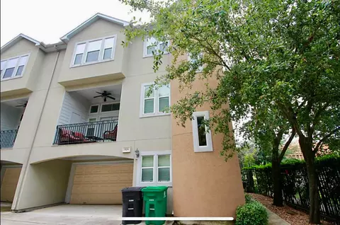 920 W 26th St, Houston, TX 77008