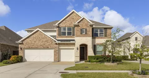 922 Shumard St, Webster, TX 77598