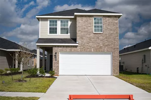 767 Westpointe Dr, Dayton, TX 77535