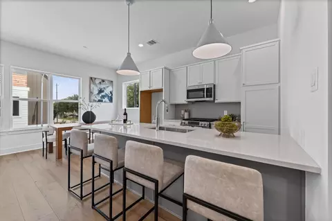 5355 Waleska, Houston, TX 77091