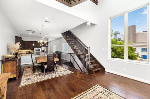 1112 Andrews St, Houston, TX 77019