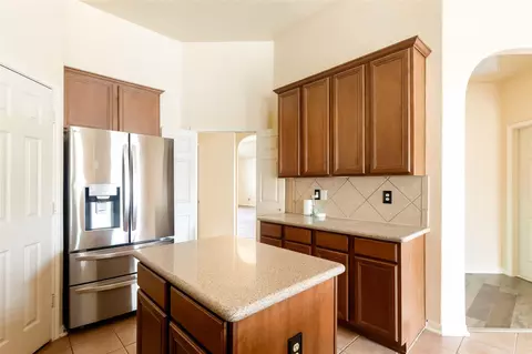 Kitchen - 24706 E Burnaby Cir, Spring, TX 77373 photo 2 of 3