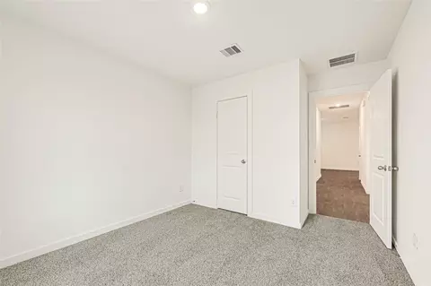Bedroom - 6718 Canyon Breeze Dr, Rosenberg, TX 77471 photo 2 of 4