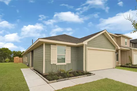 Exterior - 6718 Canyon Breeze Dr, Rosenberg, TX 77471 photo 2 of 3