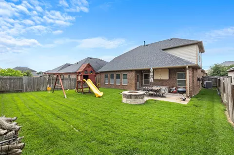 Exterior - 9418 Mcdowell Dr, Richmond, TX 77469 photo 2 of 3