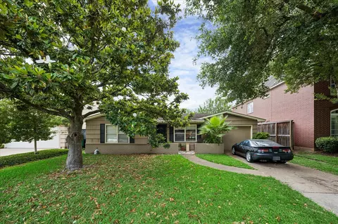 3318 Mid Ln, Houston, TX 77027