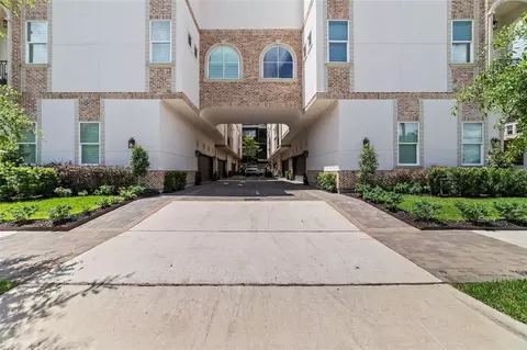 710 Delano St #A, Houston, TX 77003