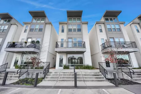 18716 Centro Main St, Shenandoah, TX 77385