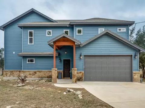 443 Big Bend Dr, Canyon Lake, TX 78133