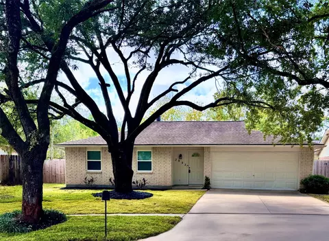 3923 Rolling Terrace Dr, Spring, TX 77388 photo 1