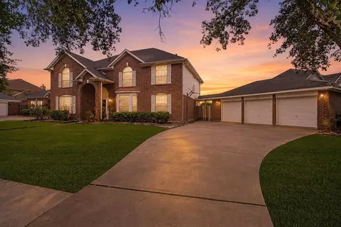 515 Spring Moss Dr, Missouri City, TX 77459
