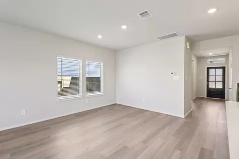 Living - 29030 Farmhouse Estates Dr, Waller, TX 77484 photo 6 of 6