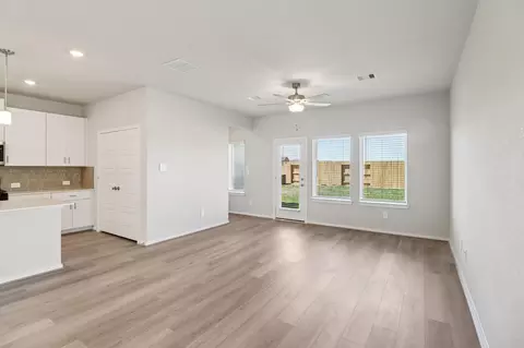 Living - 29030 Farmhouse Estates Dr, Waller, TX 77484 photo 1 of 6