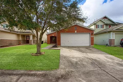 2666 Skyview Downs Dr, Houston, TX 77047