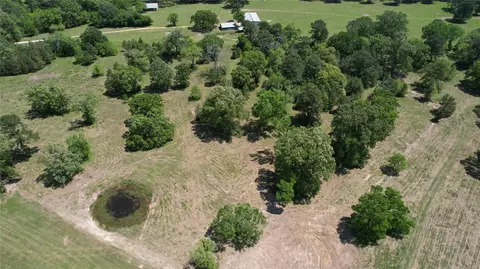 934 Jones Rd, New Waverly, TX 77358