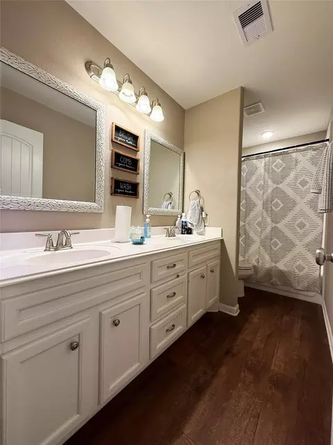 Bath - 12220 Fm 356, Trinity, TX 75862 photo 3 of 4