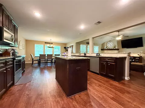Kitchen - 12220 Fm 356, Trinity, TX 75862 photo 1 of 4