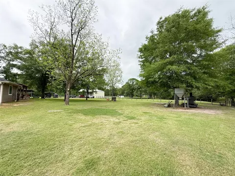 Exterior - 12220 Fm 356, Trinity, TX 75862 photo 17 of 18